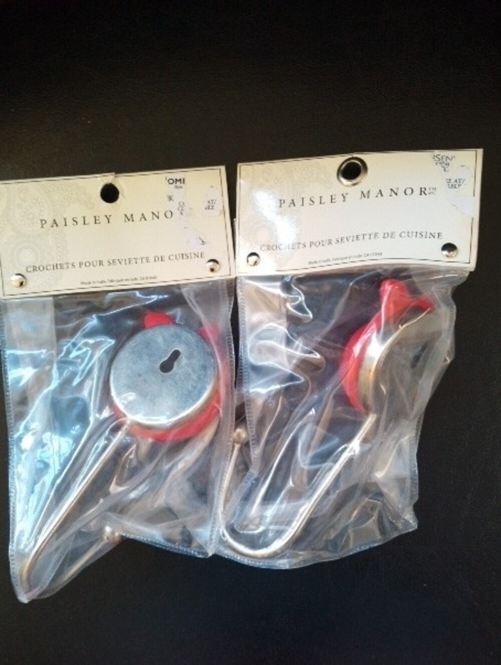 NWT Fun and Quirky Red Apple Shaped Kitchen Towel Hooks - Set of 2 - Picture 4 of 12